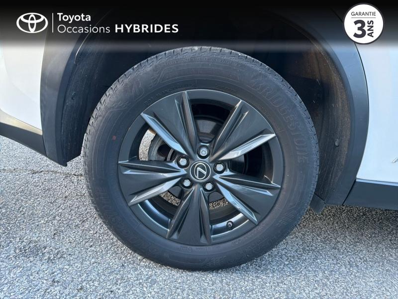 LEXUS UX d’occasion à vendre à LE CRÈS chez ADL (Photo 16)